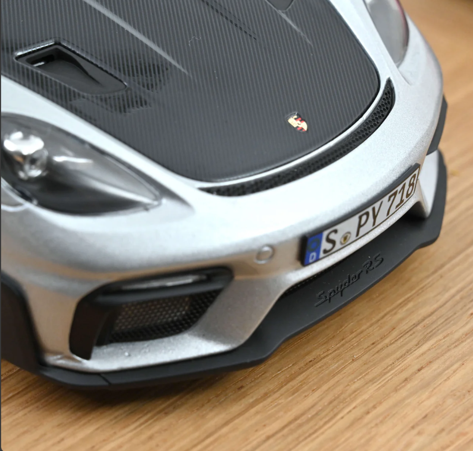 NoRev 1:18 2023 PORSCHE - 718 (982) SPIDER RS Weissach Package, Silver Metallic - 187270