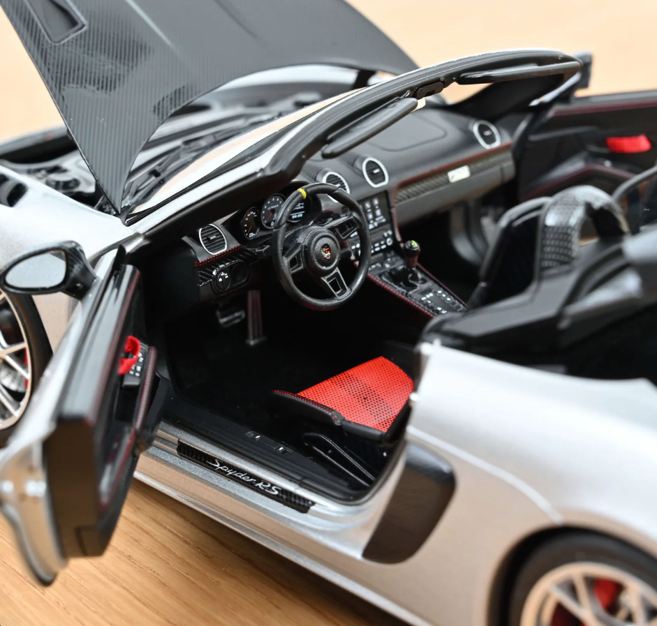 NoRev 1:18 2023 PORSCHE - 718 (982) SPIDER RS Weissach Package, Silver Metallic - 187270