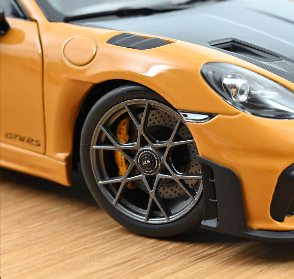 NoRev 1:18 - 2023 PORSCHE - 718 (982) SPIDER RS Weissach Package, Bahama Orange - 187252