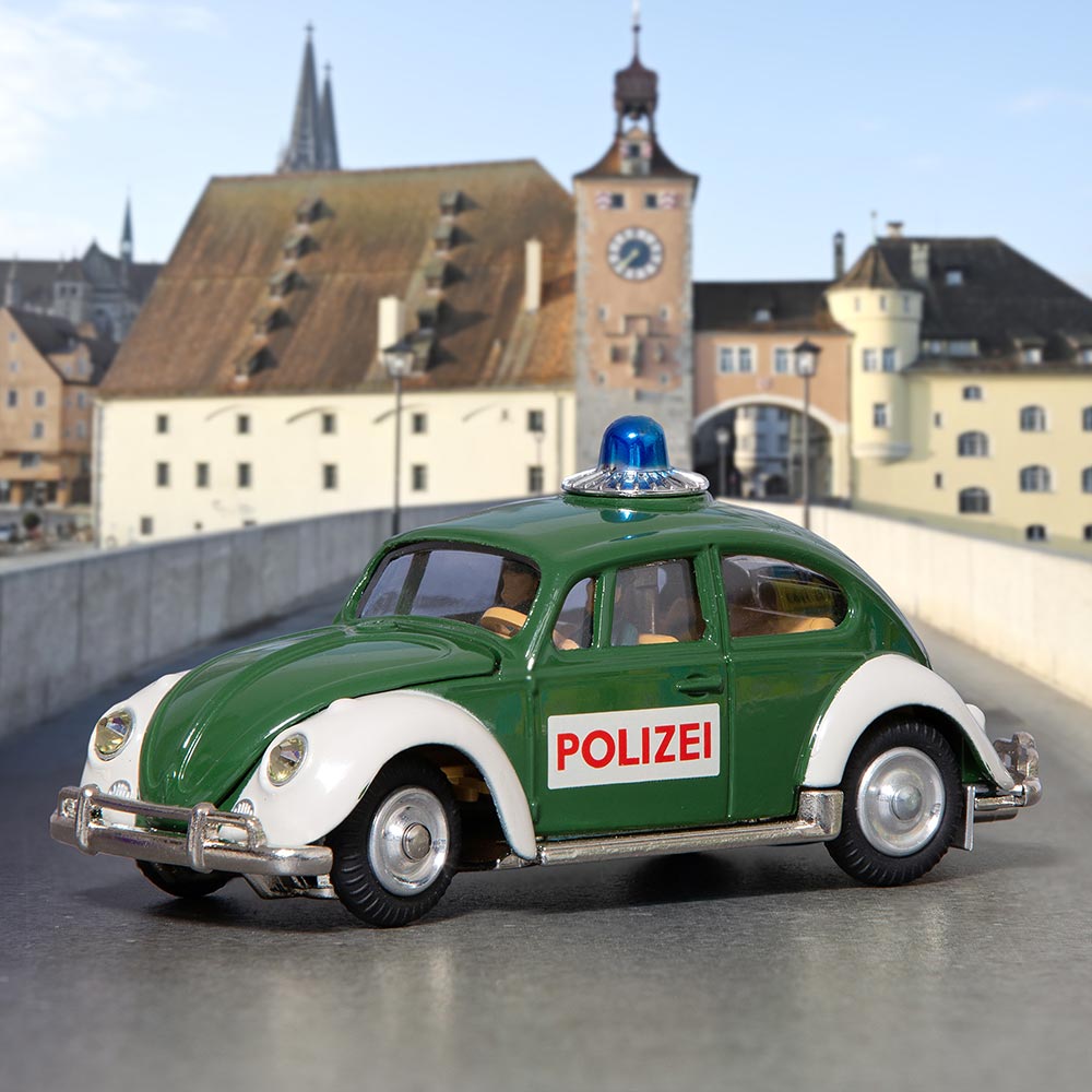 Corgi Model Club 1:44 - Volkswagen Beetle European Police Car, Geen/White - 492