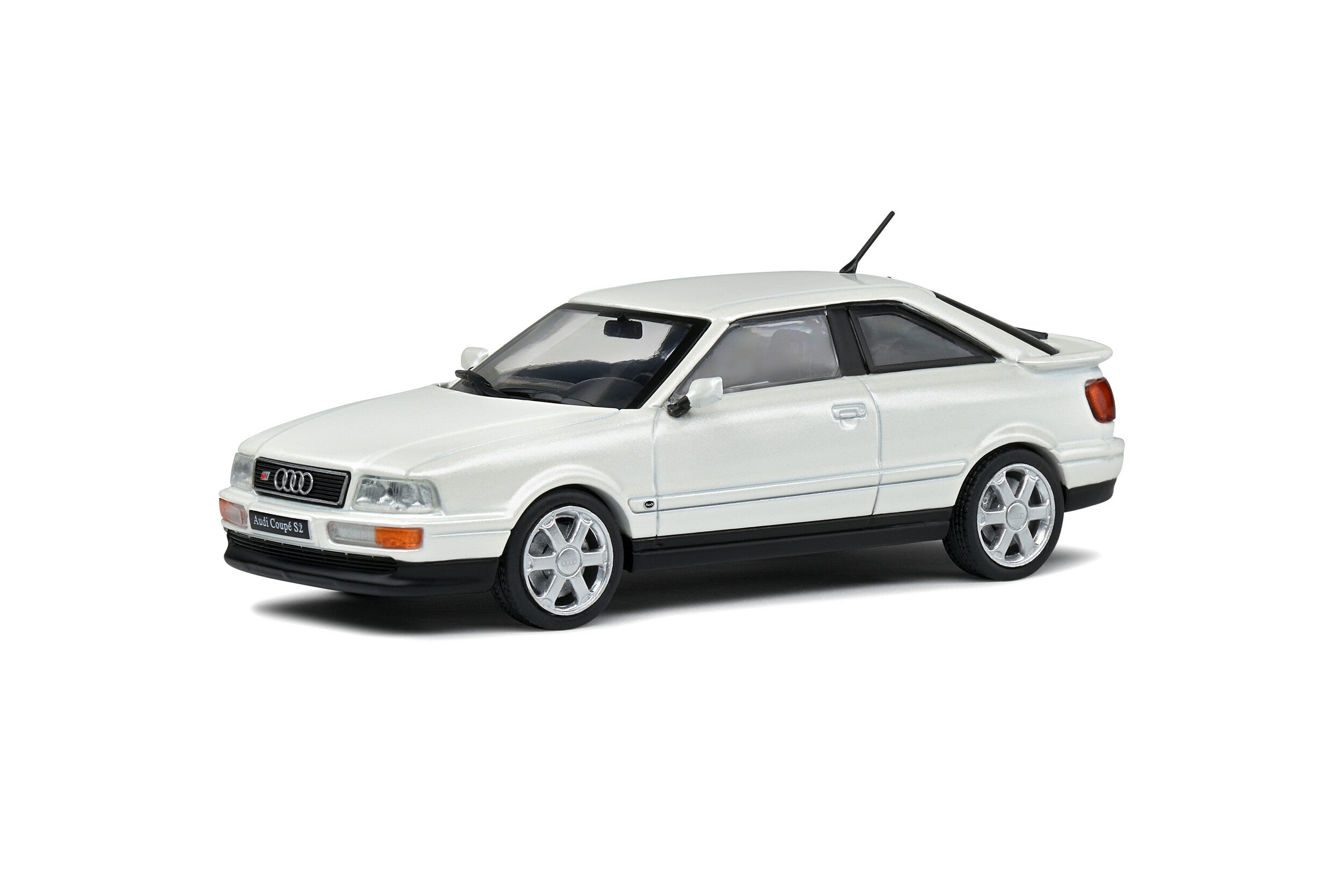 SOLIDO 1:43 Diecast Model, 1992 Audi Coupe S2, Pearl White - S4312202
