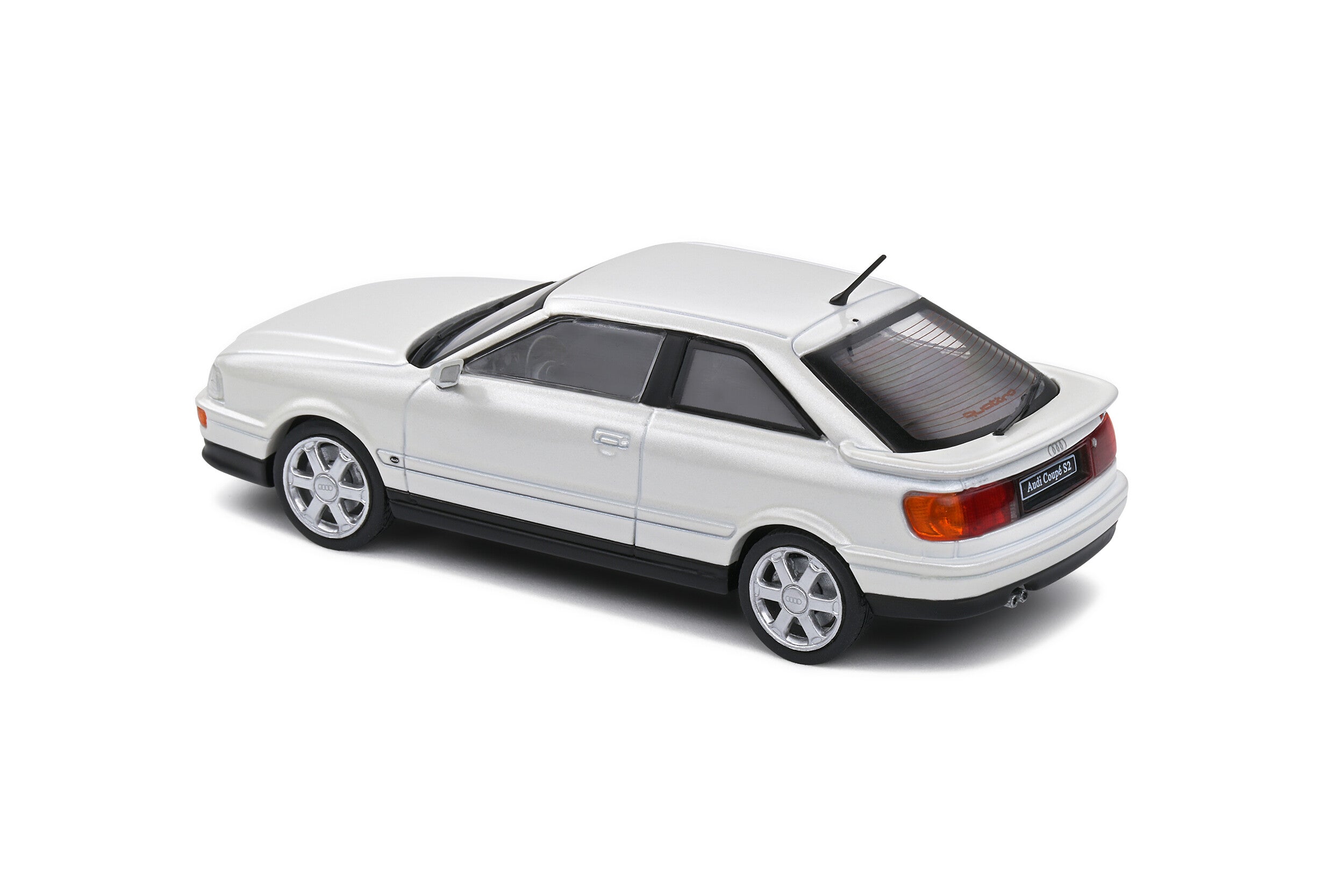 SOLIDO 1:43 Diecast Model, 1992 Audi Coupe S2, Pearl White - S4312202