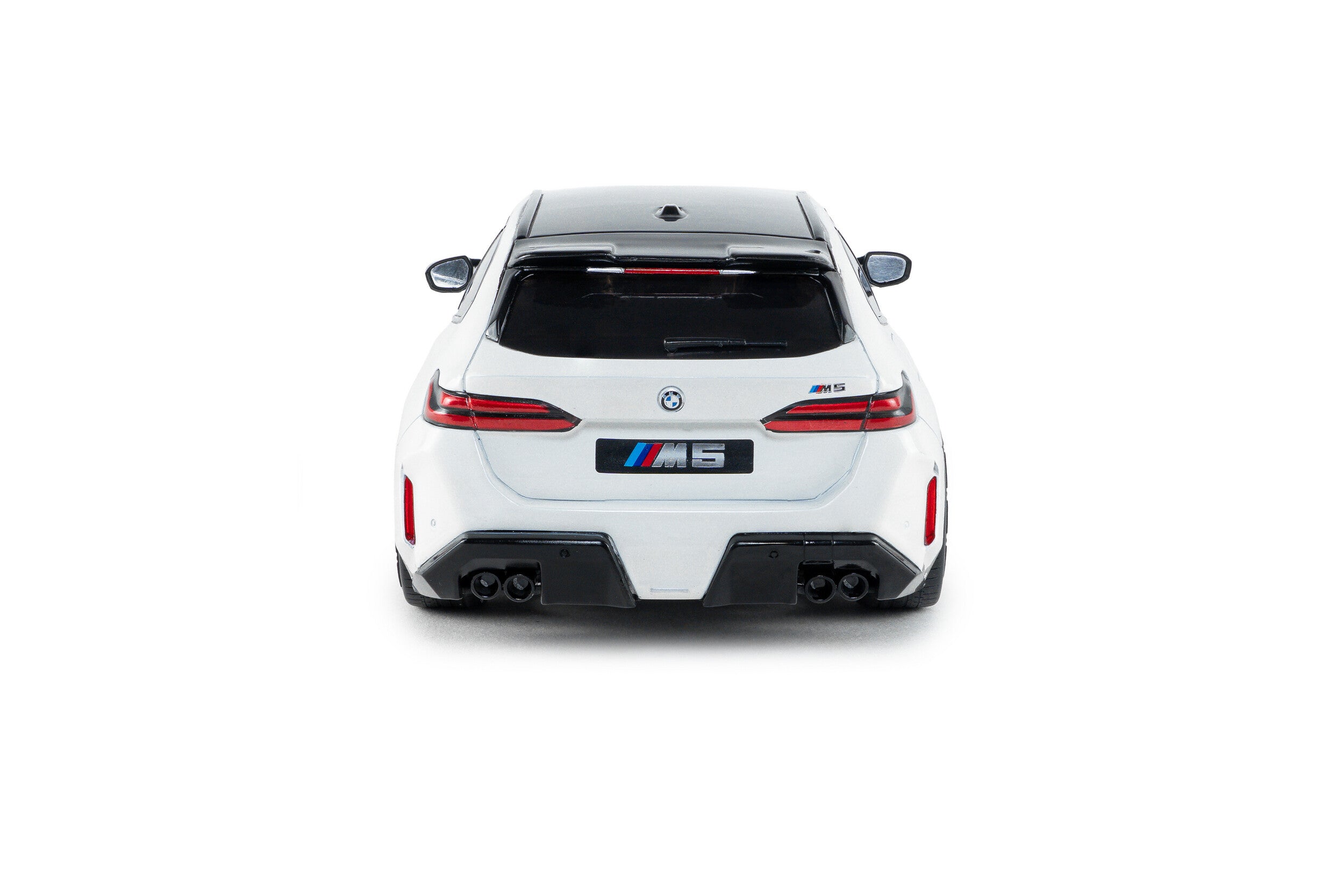 SOLIDO 1:18 Scale - 2025 BMW M5 Touring, Solid White - S1814802