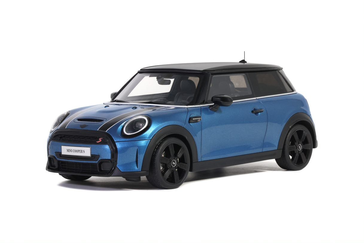 OTTO 1:18 Scale Resin Model Car - 2021 Mini Cooper S, Blue - OT982