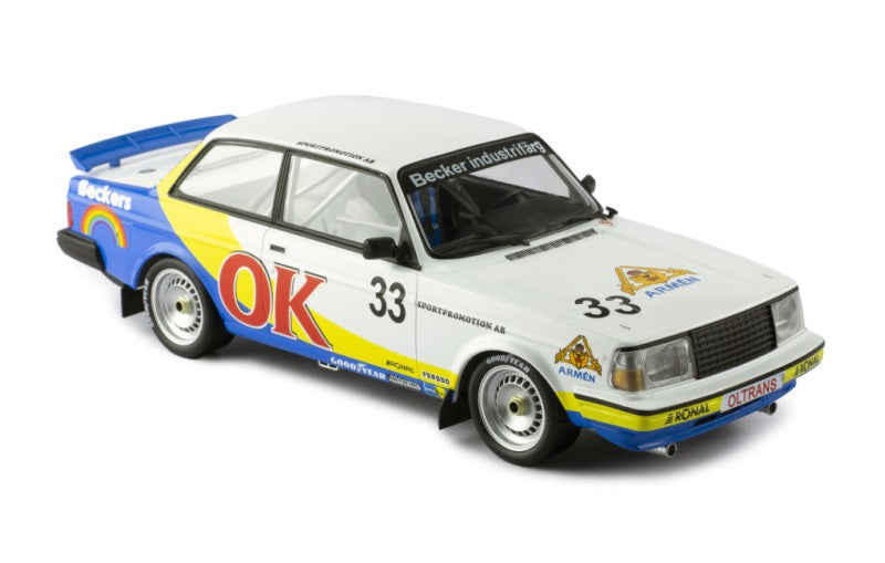 IXO 1:18 Diecast Model Volvo 240 Turbo #33 OK ETCC Zolder 1985 Andersson/Peterss