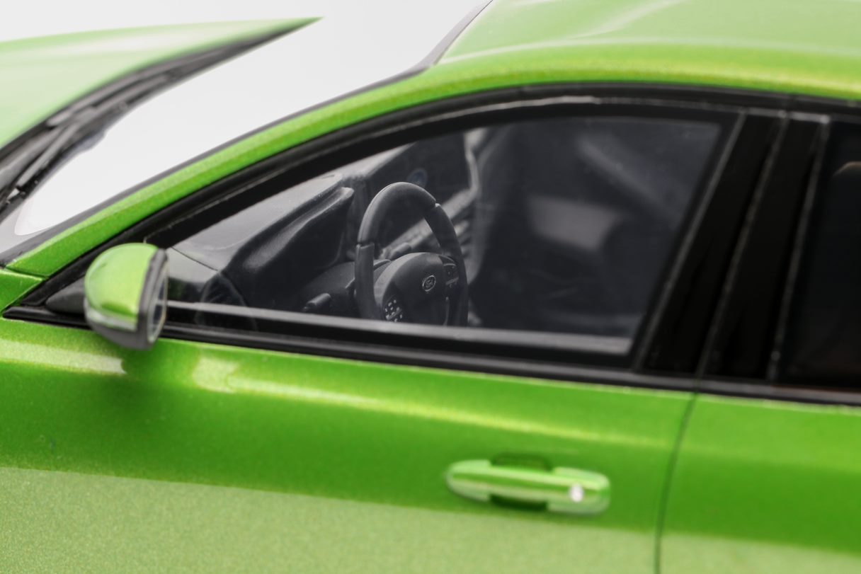 OTTO 1:18 Scale Resin Model Car - 2022 Ford Focus ST MK5 Phase 2 - Green (OT450)