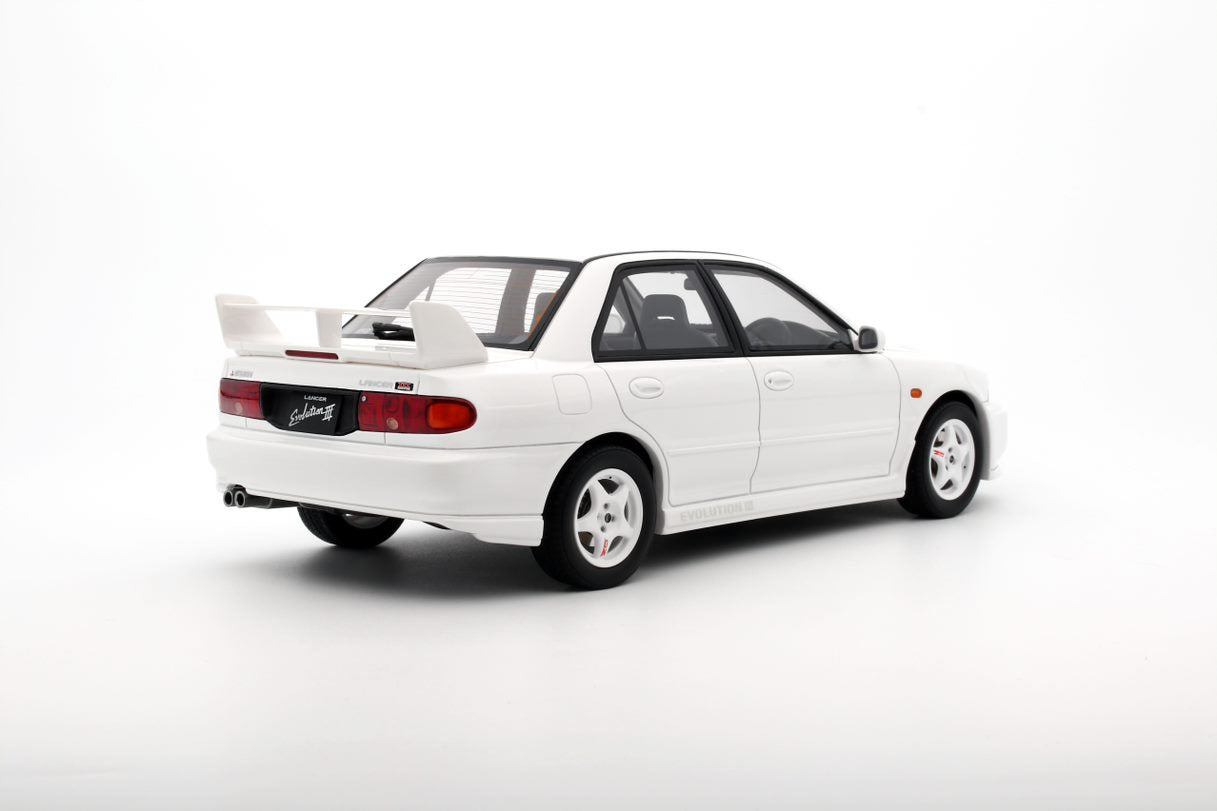 OTTO 1:18 Scale Resin Model Car - 1995 MITSUBISHI LANCER EVO III, WHITE - (OT1065)