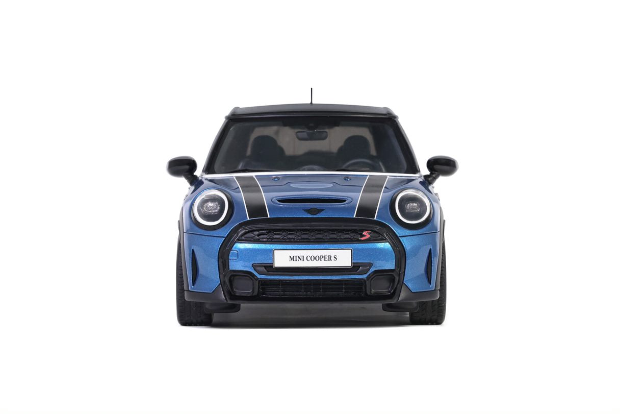 OTTO 1:18 Scale Resin Model Car - 2021 Mini Cooper S, Blue - OT982