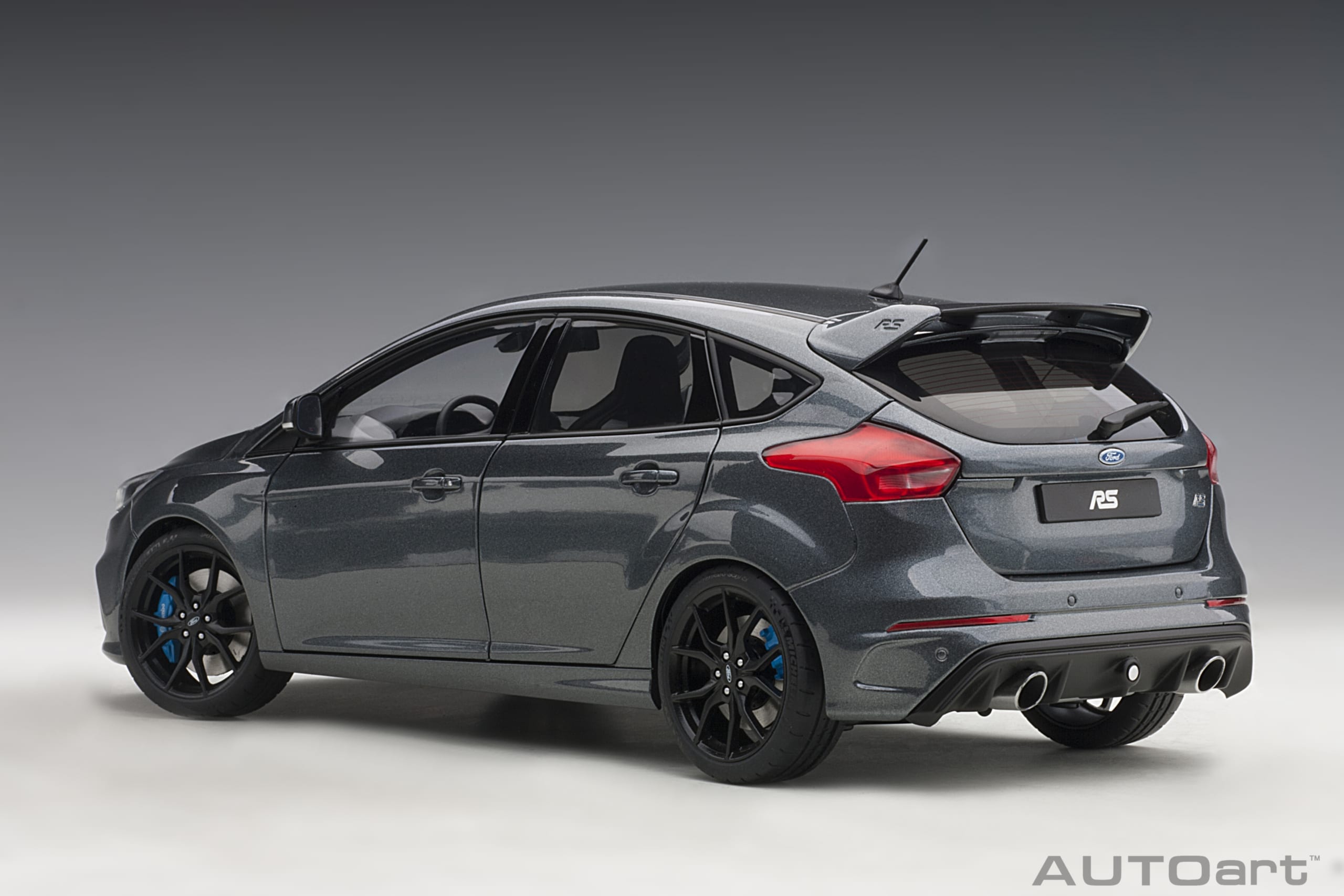 Autoart 1:18 Ford Focus RS 2016, Stealth Grey, (full openings) 72954