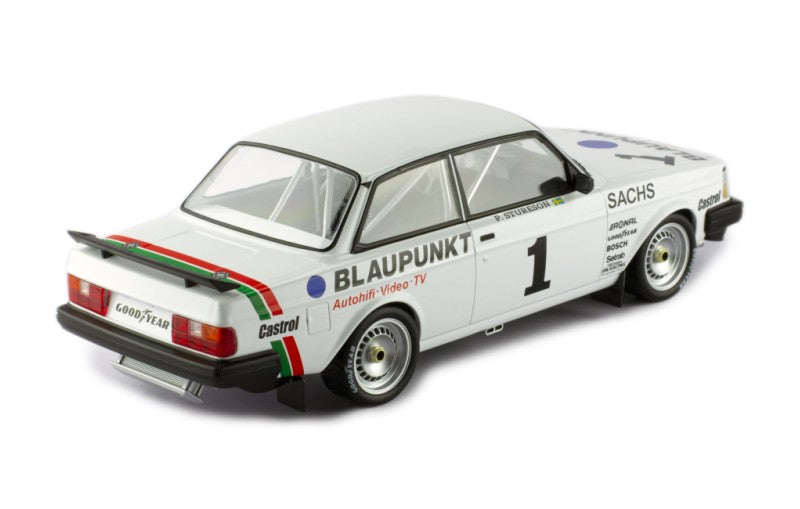 IXO 1:18 Diecast Model Car - Volvo 240 Turbo #1 DTM Nurburgring 1985 P. Stureson