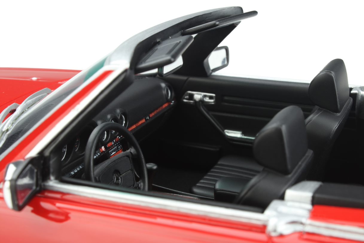 OTTO 1:18 Scale Resin Model Car - Mercedes Benz R107 500 SL AMG - Red (OT962)