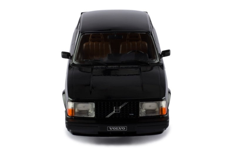 IXO 1:18 Diecast - 1986 Volvo 240 Turbo Custom , Black