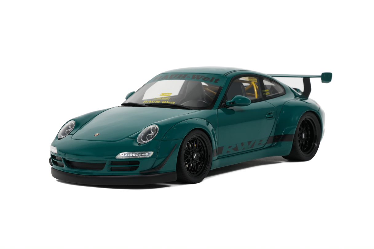 GT Spirit 1:18 Scale Resin Model Car Porsche 911 (997) RWB Bodykit Syunkashuto Green - GT896