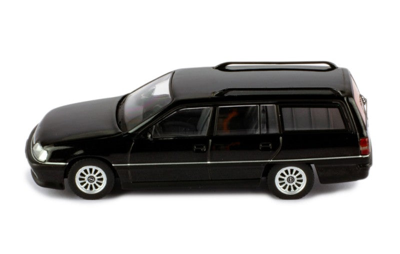 IXO 1:43 Scale Diecast Model Car - 1990 Opel Omega A2 Caravan - Black