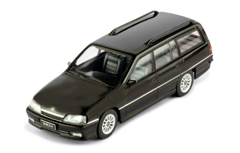 IXO 1:43 Scale Diecast Model Car - 1990 Opel Omega A2 Caravan - Black