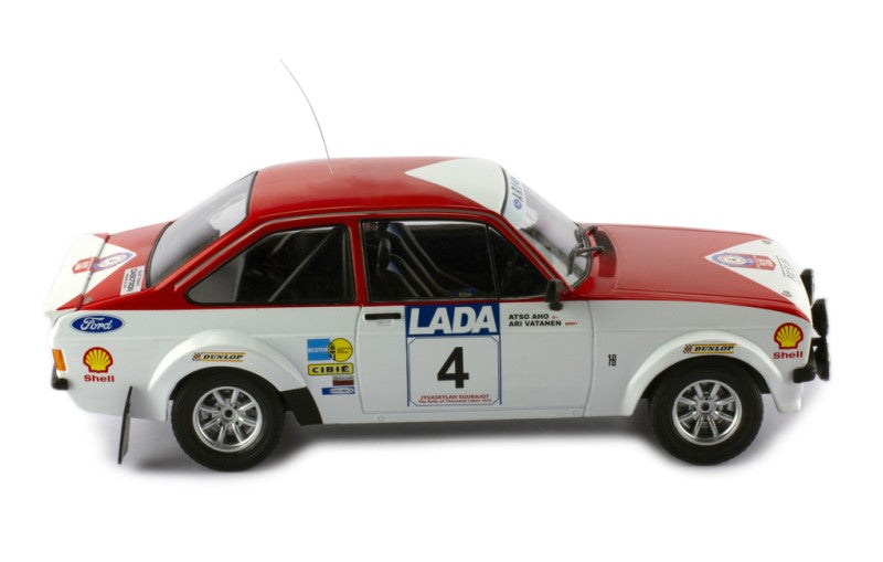 IXO 1:18 Ford Escort MK 2 RS 1800 #4 1000 Lakes Rally 1977 A.Vatanen/A.Aho