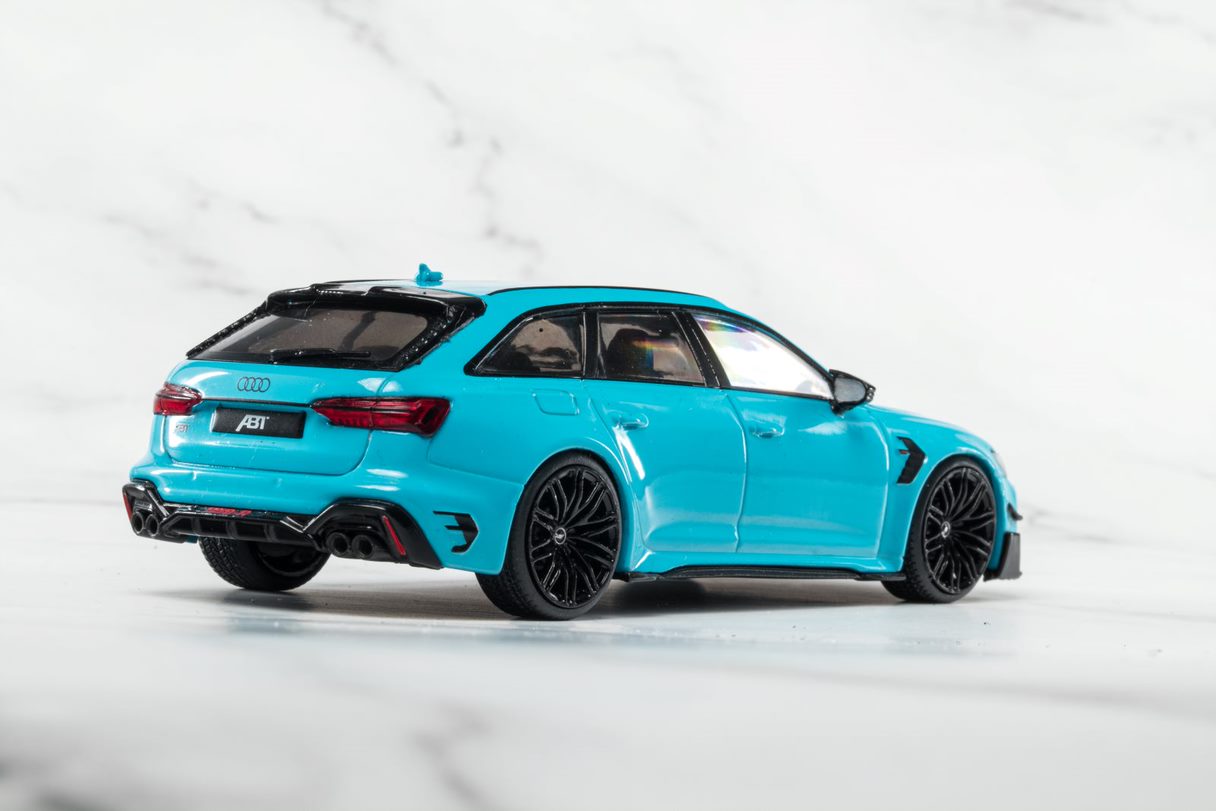 SOLIDO 1:43 Diecast Model, 2021 Audi A6 RS6-R ABT ST Estate, Blue - S4310707