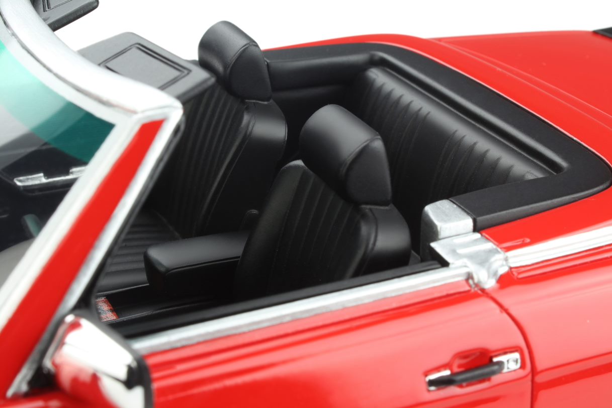 OTTO 1:18 Scale Resin Model Car - Mercedes Benz R107 500 SL AMG - Red (OT962)