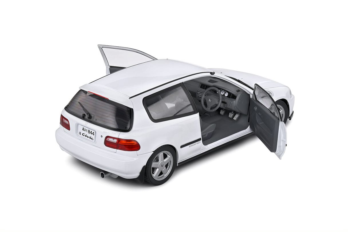 SOLIDO 1:18 Scale Diecast Model Car - 1991 Honda Civic EG6 in Frost White - 1810401