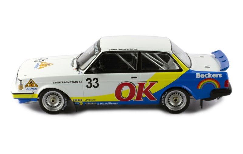 IXO 1:18 Diecast Model Volvo 240 Turbo #33 OK ETCC Zolder 1985 Andersson/Peterss