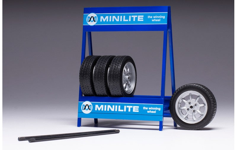 IXO 1:18 Scale Minilite (III) Wheels, Silver, Set of 4 Wheels, Axles and Stand - IXO18SET019W