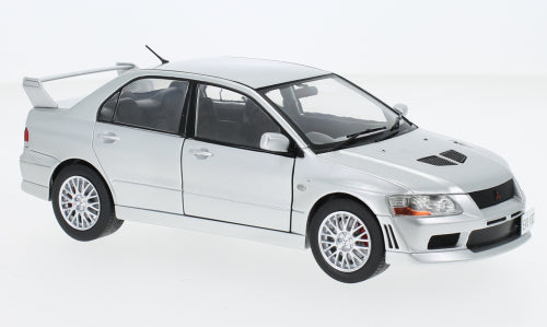 Whitebox 1:24 Scale Diecast Model Car - 2001 Mitsubishi Lancer Evolution VII, silver, RHD