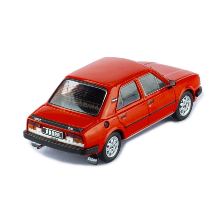 IXO 1:43 Scale Diecast Model Car - 1988 Skoda 130 L in Red