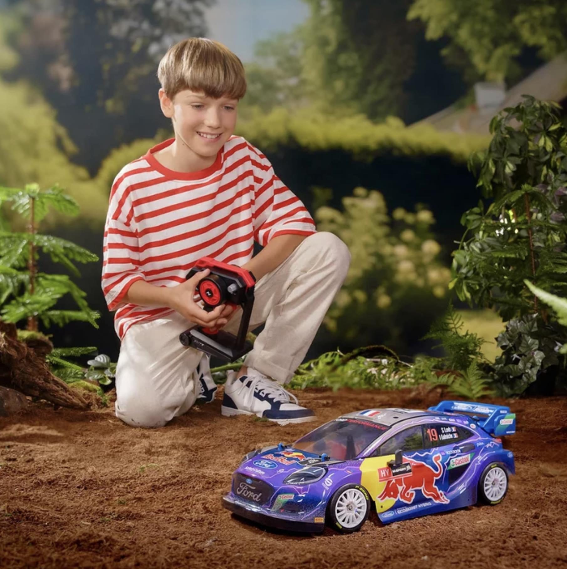 Nikko 1:14 Elite Radio Control - Ford Puma Red Bull Race RC Car – High Speed Remote Control Car 2.4GHz