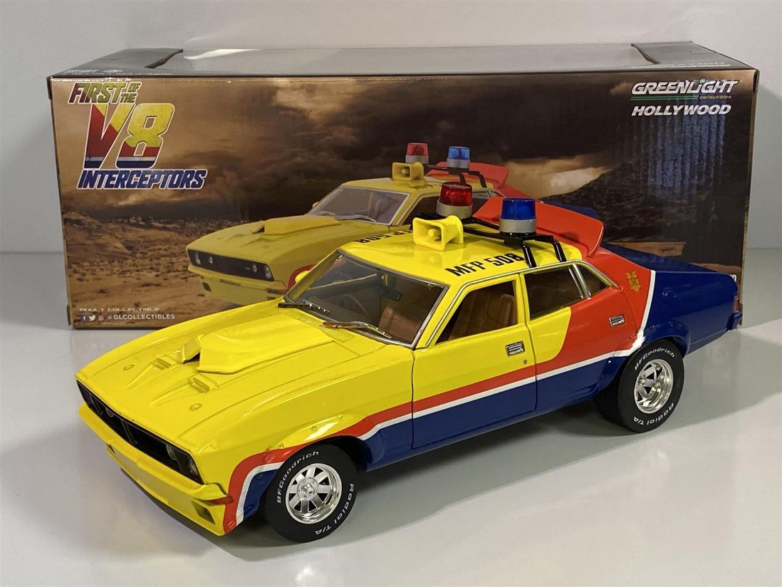 Greenlight Voiture Mad Max Ford Falcon XB Police V8 Interceptor 1974 En Métal Au 1/18 - Foto 6