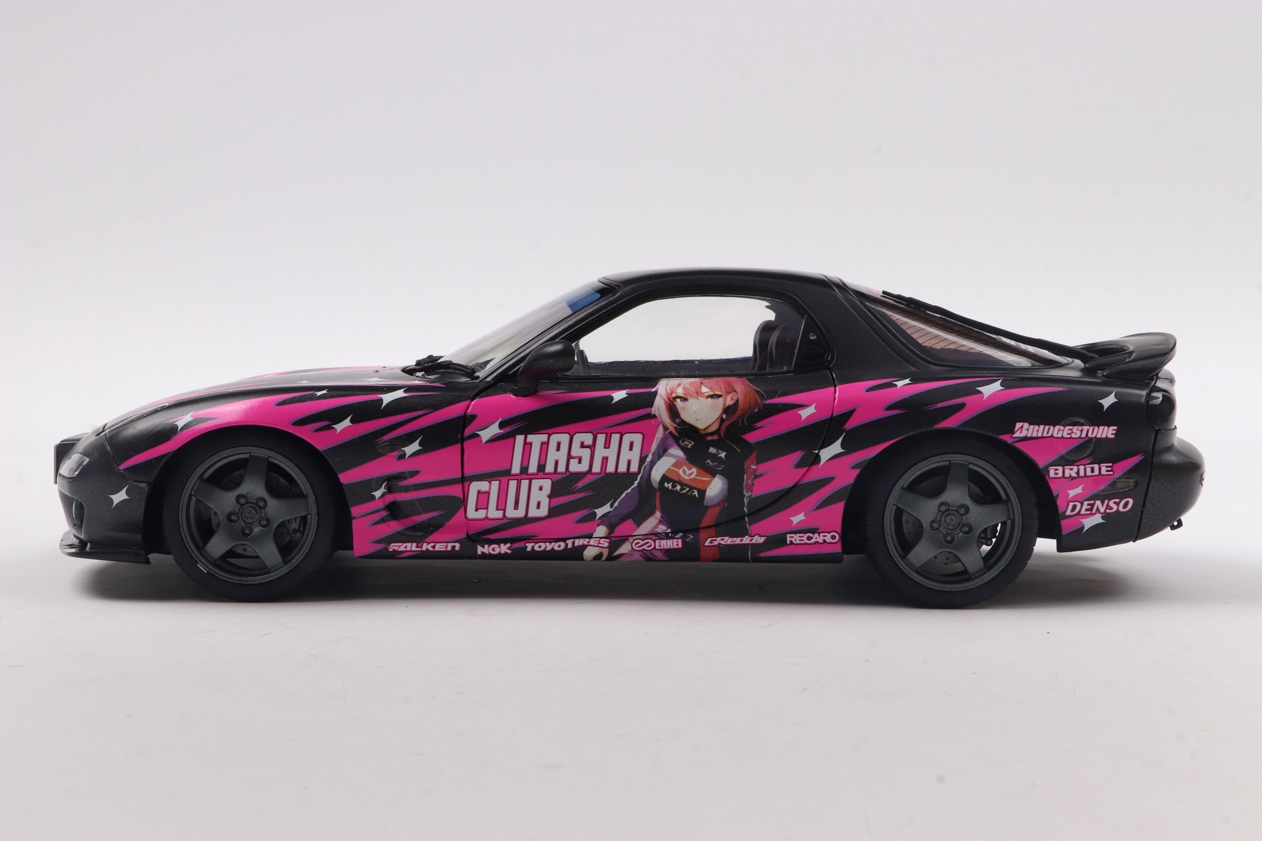 Solido 1:18 Diecast - Mazda RX7 FD3RS Solido Works Itasha, Black/Pink - S1810605
