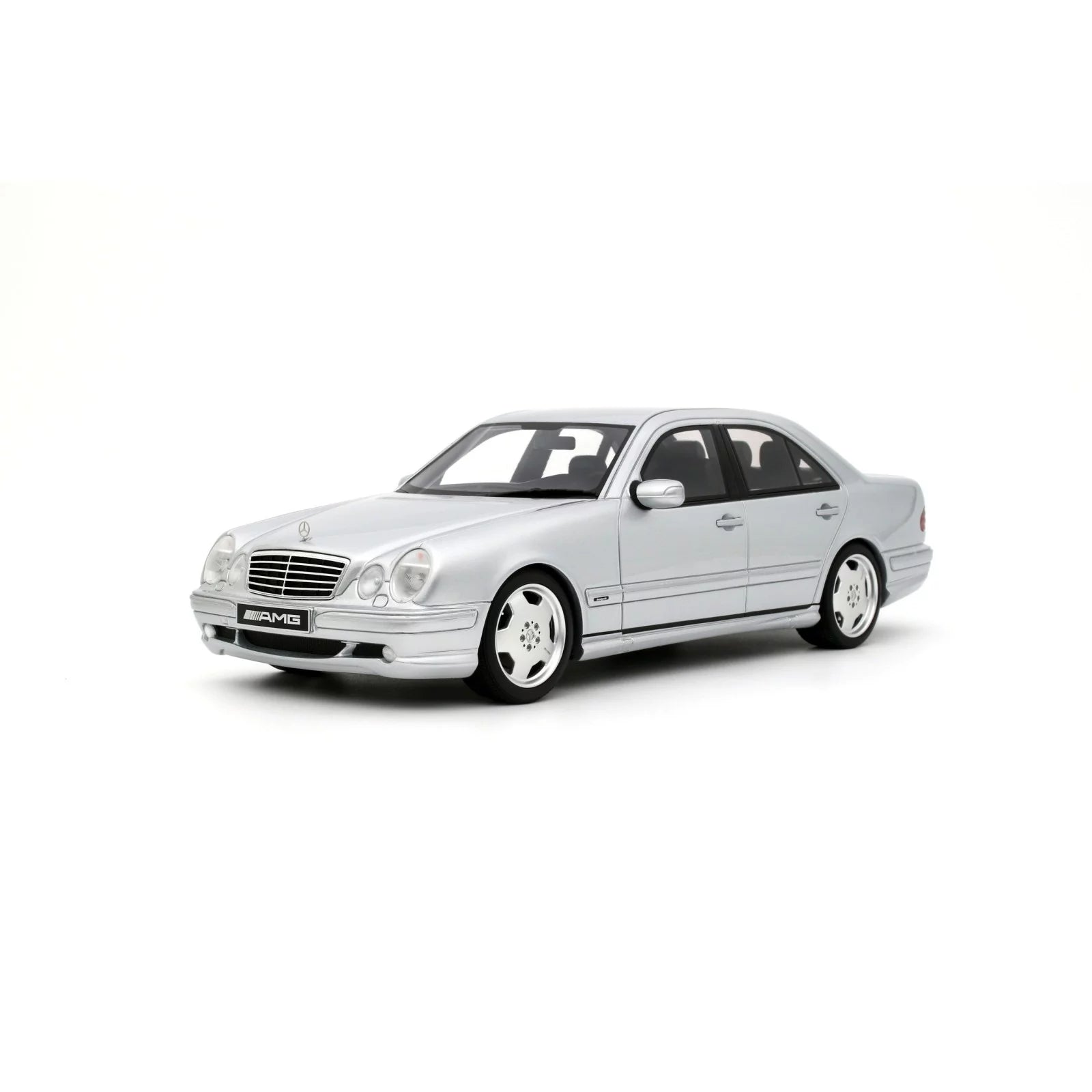 OTTO 1:18 Scale Resin - 2001 Mercedes-Benz E55 AMG W210 - Brilliant Silver 744 - OT459