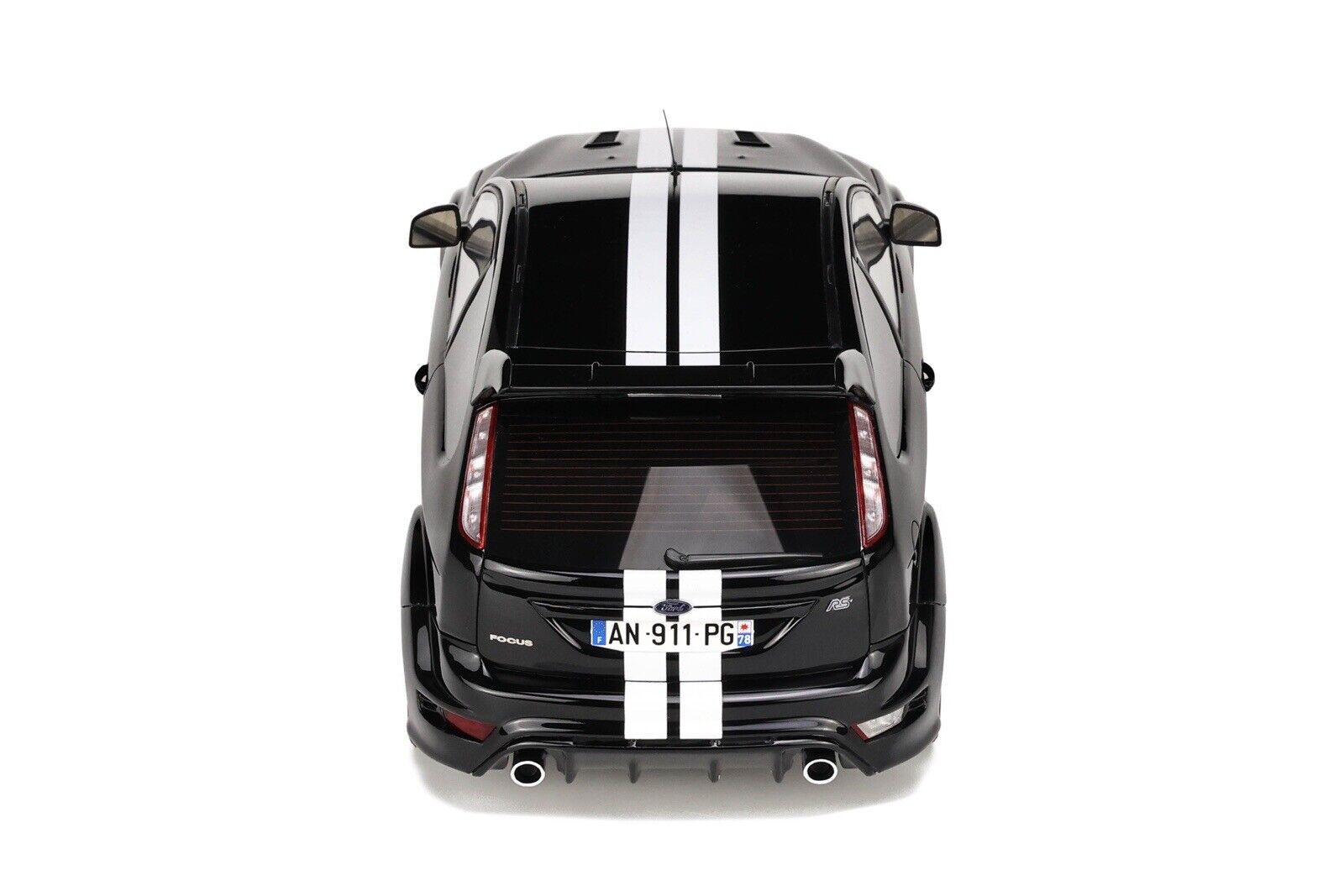 OTTO 1:18 Scale Resin Model Car -  Ford Focus RS MK2  - Le Mans  Black (OT1008)