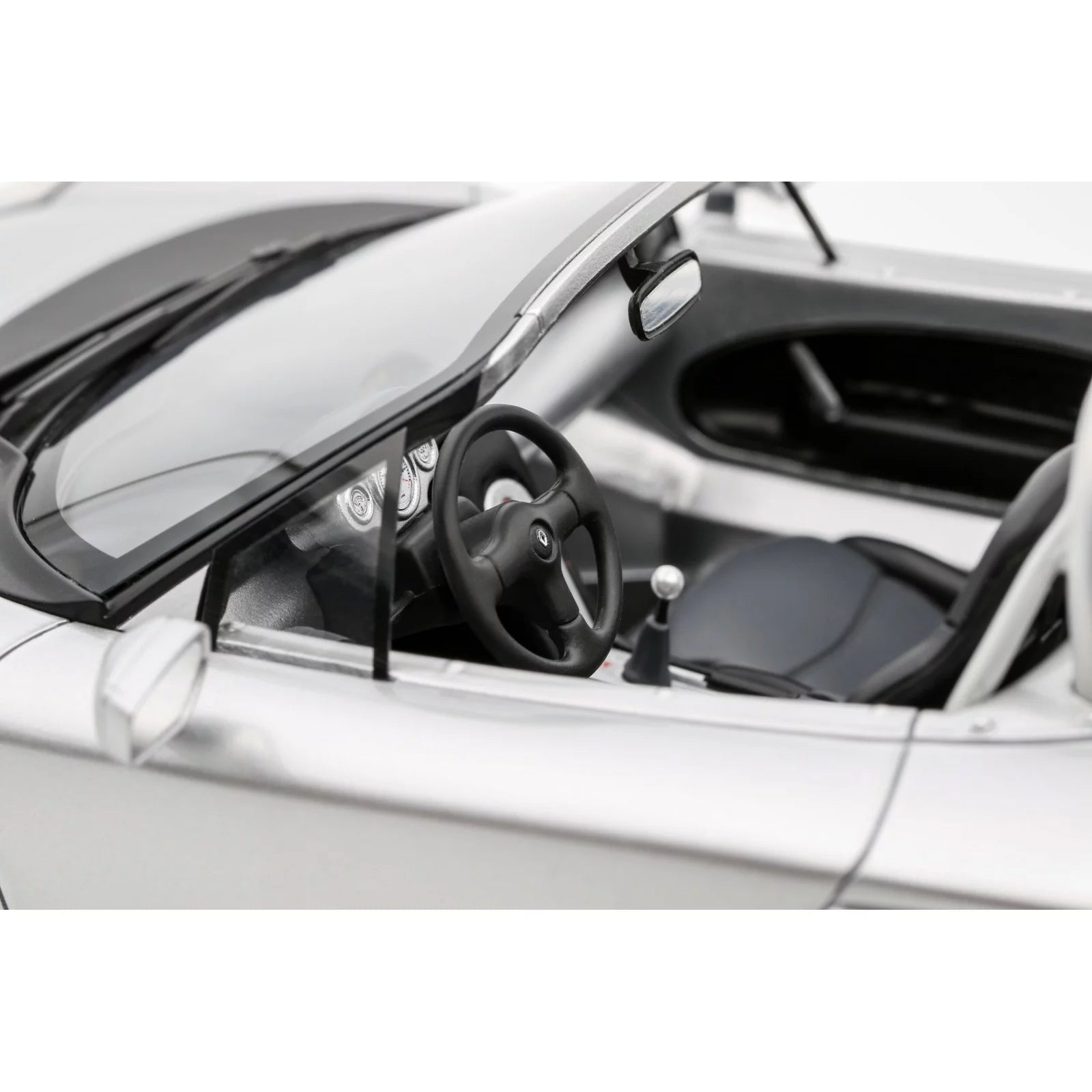 OTTO 1:18 Scale Resin - 1999 Renault Spider - Titan Grey 647 - OT1142