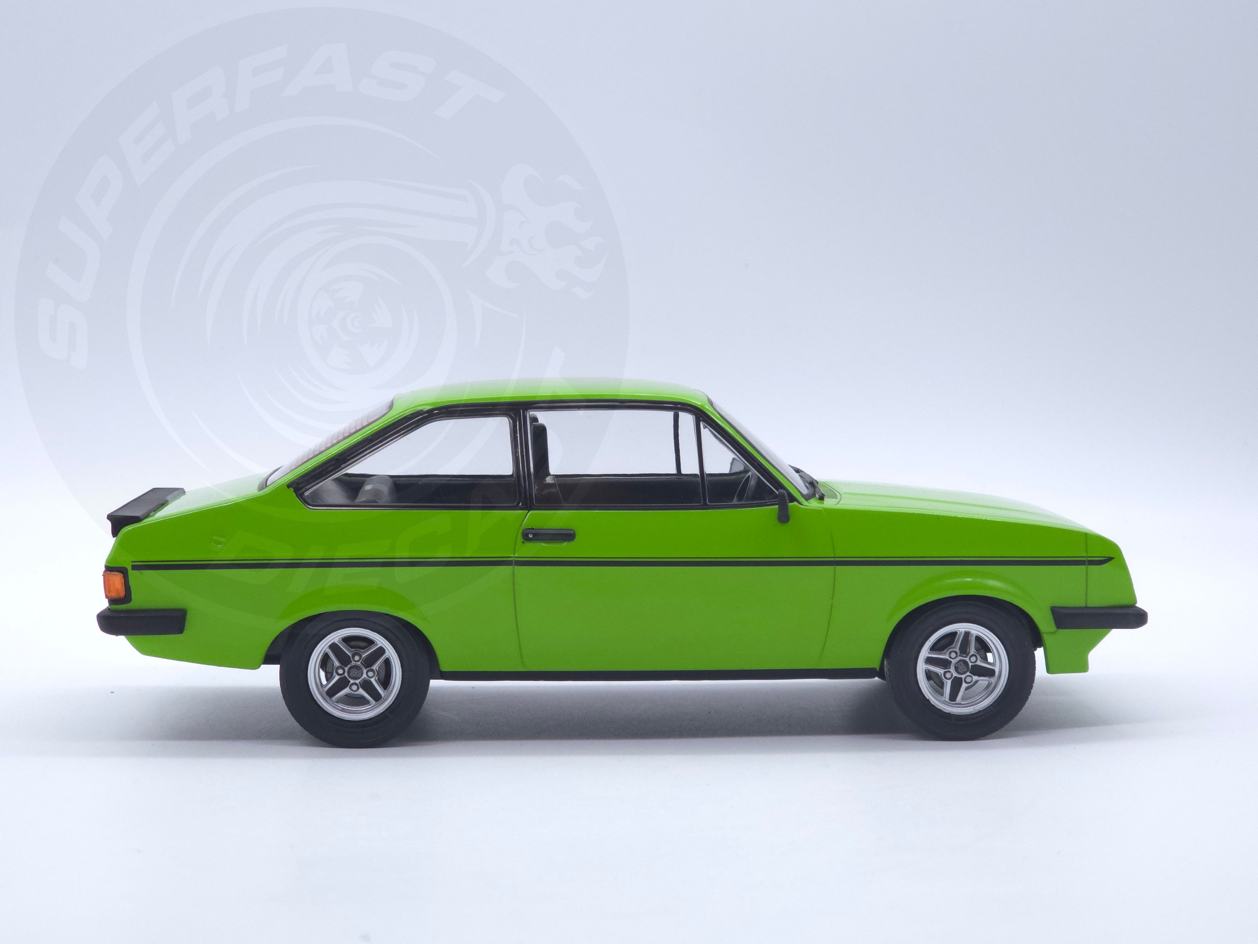 MCG 1:18 Ford Escort Mk2 RS2000 RHD, Green