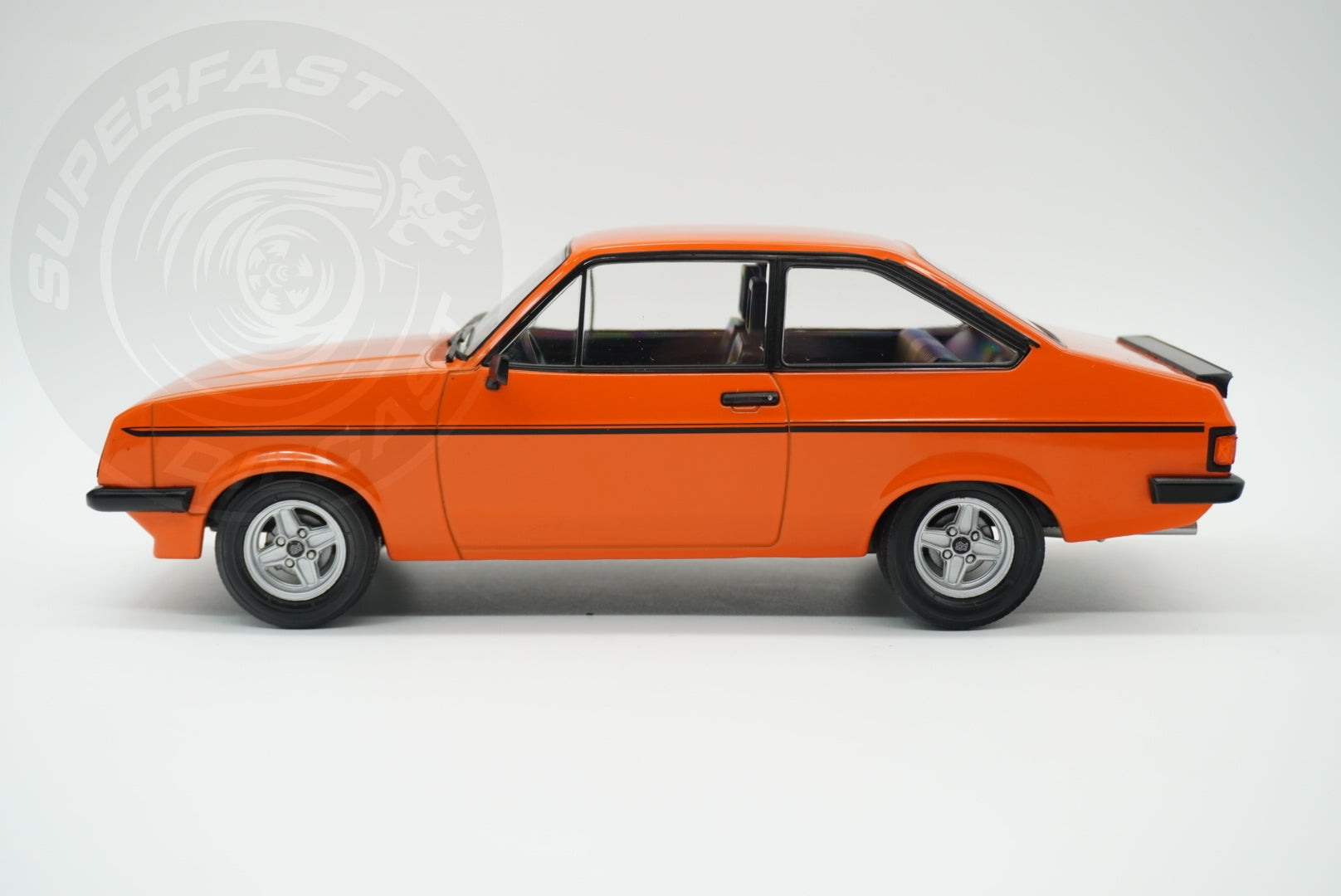 MCG 1:18 Scale Diecast Model Car - Ford Escort Mk2 RS2000 in Orange - Limited Edition - MCG181310MCW