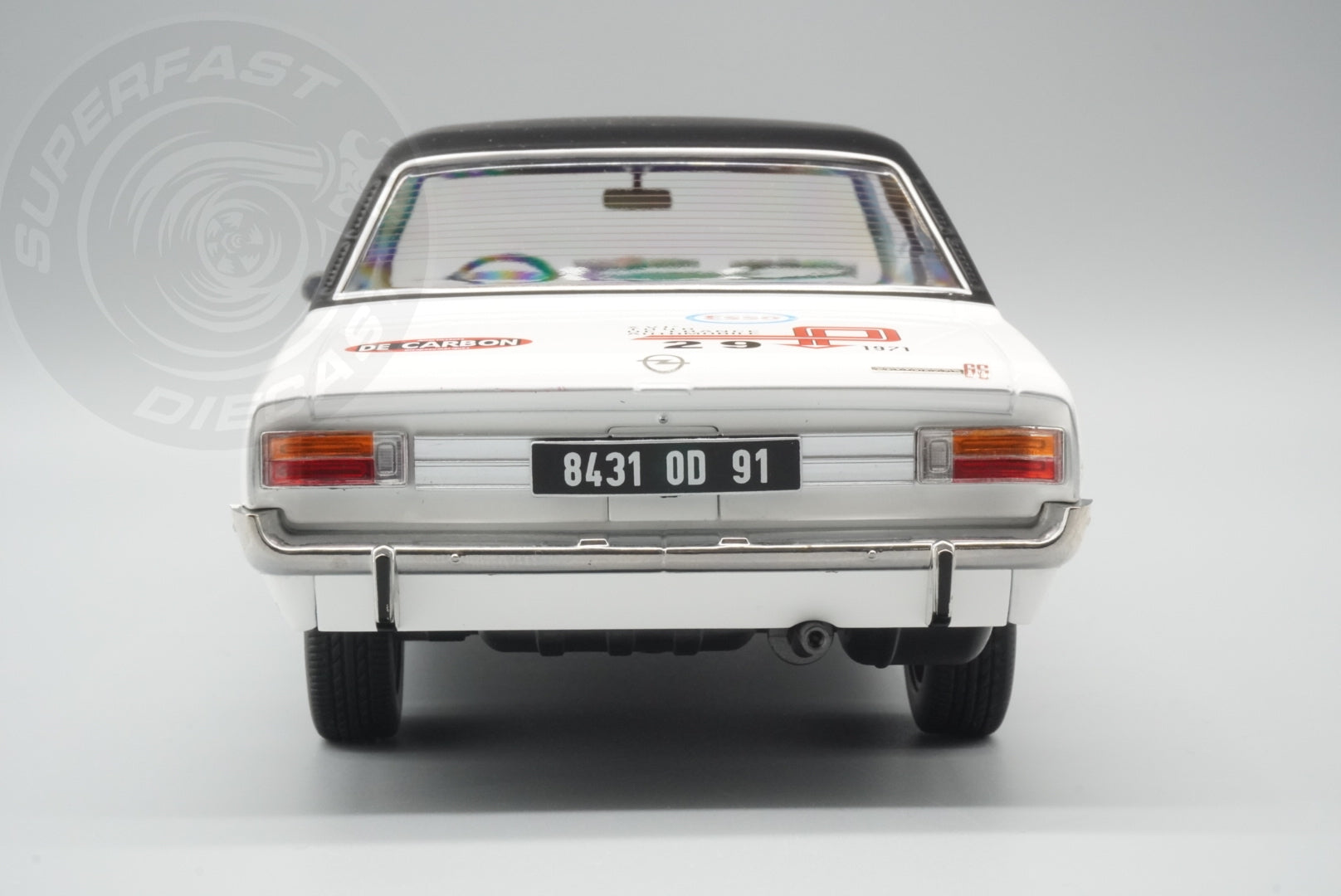MCG 1:18 Scale Diecast - Opel Commodore Tour de France Automobile, 1971, #29, J.L.Clarr/J.P.Peyroux, White/Black - MCG18562