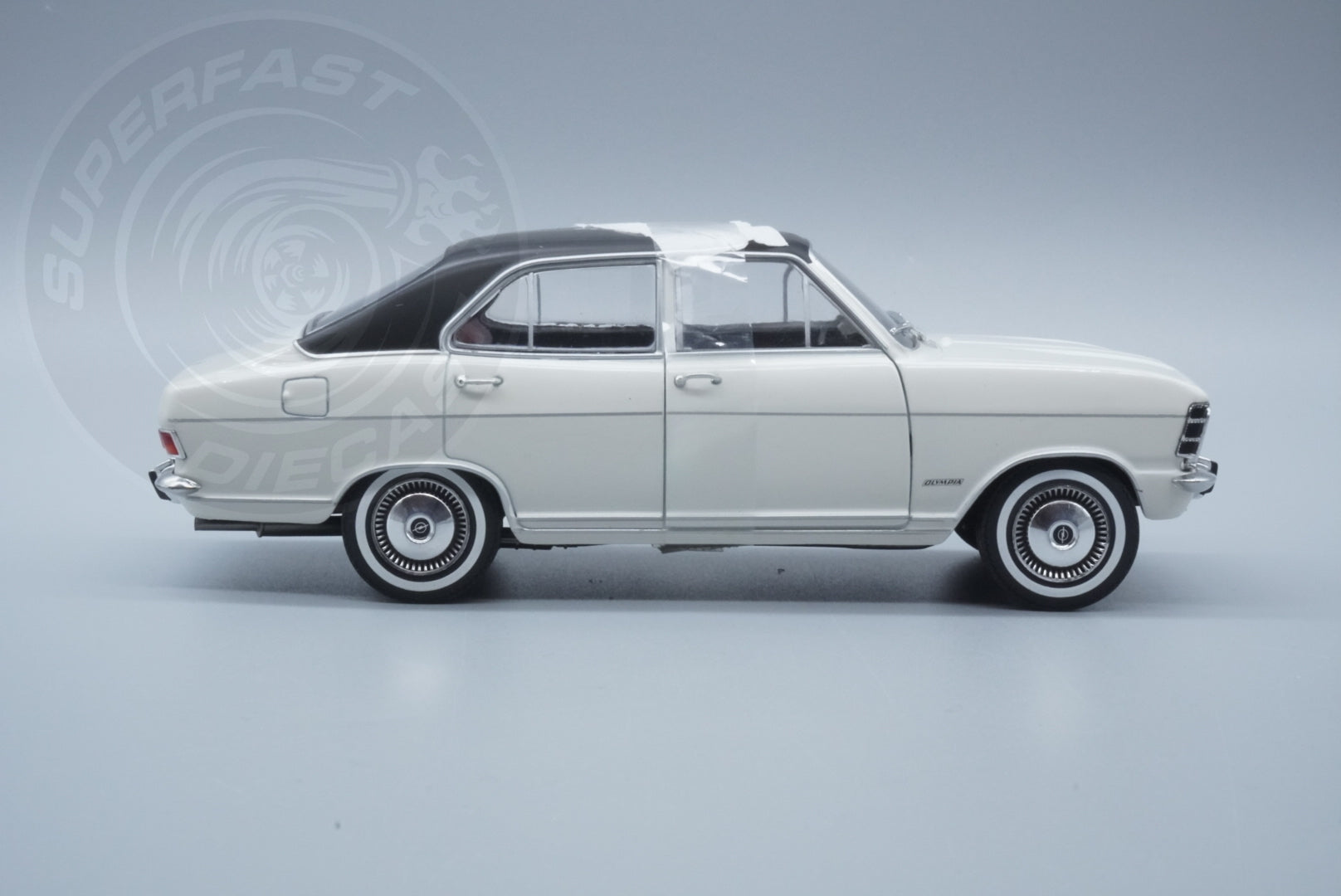 Whitebox 1:24 Scale Diecast Model Car - Opel Olympia A, White