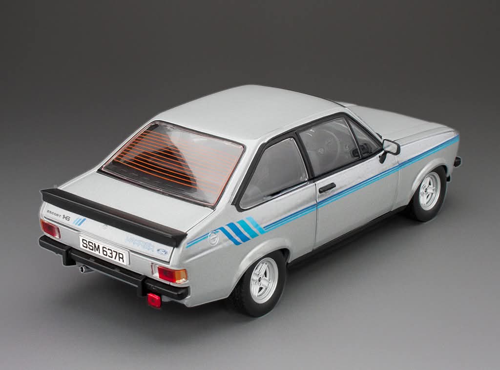 SUNSTAR 1:18 Scale Ford Escort Mk2 Harrier in Strato Silver (RHD) - 4637R