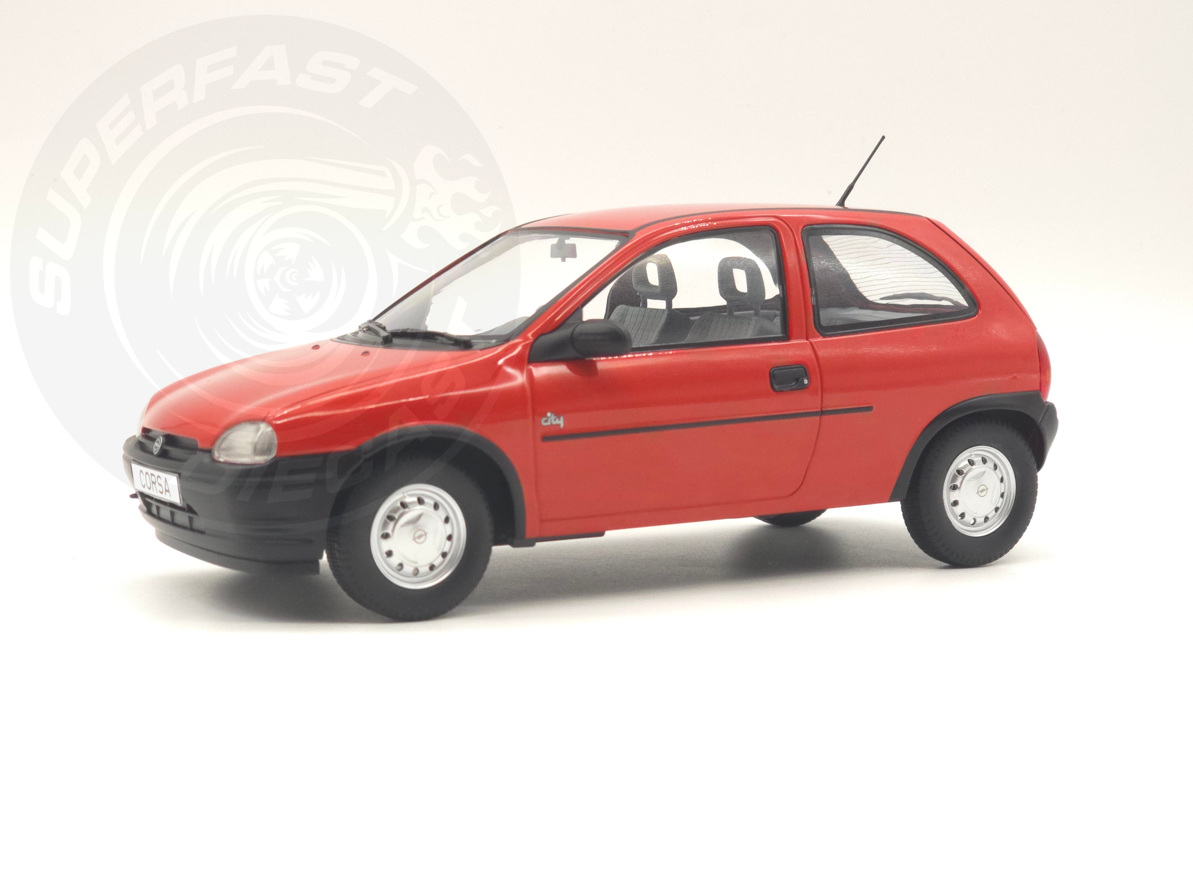 MCG 1:18 Scale Diecast - 1993 Opel Corsa B, Red - MCG18513