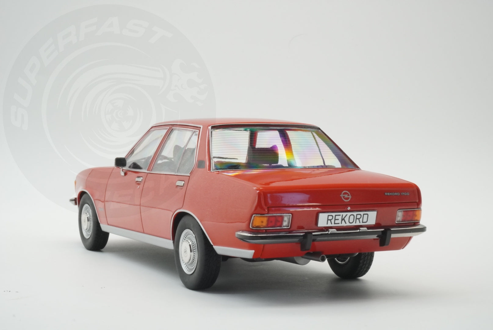 MCG 1:18 Scale Diecast - 1972 Opel Rekord D, Red - MCG18563
