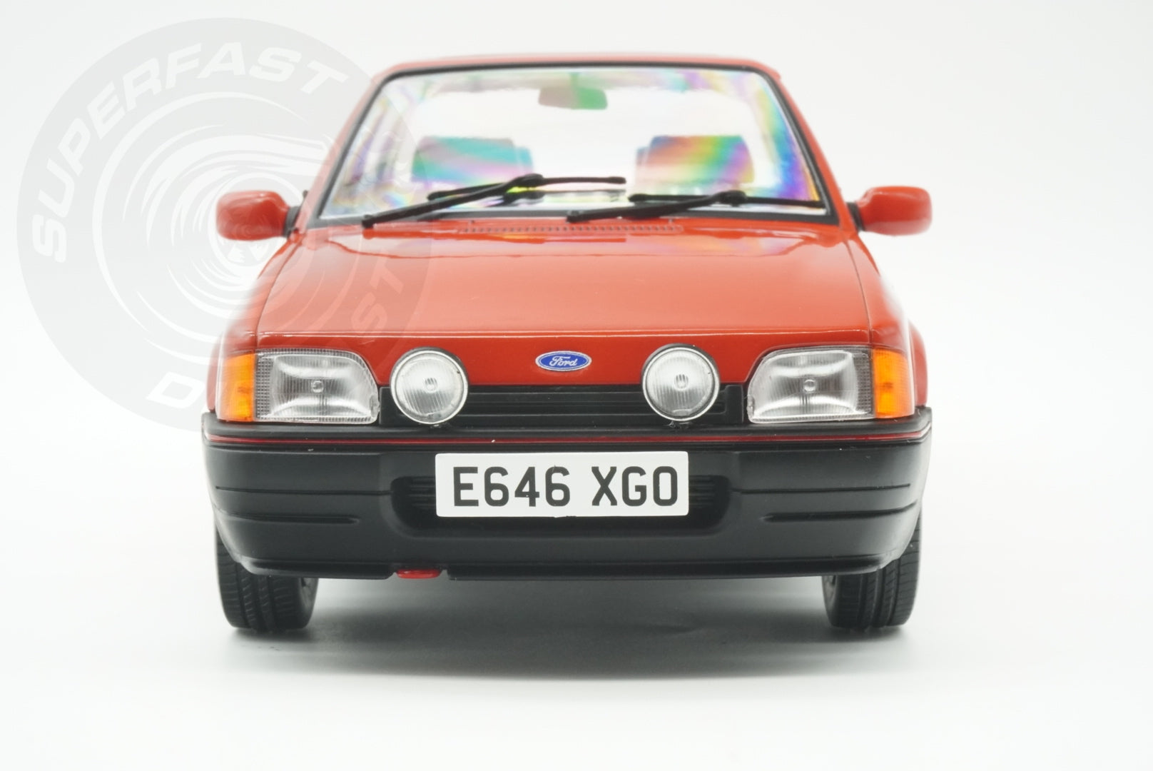 MCG 1:18 Scale Diecast - Ford Orion Mk II 1600i Ghia RHD with Pepperpot Alloys, Red (UK Exclusive 500pcs) - MCG18647