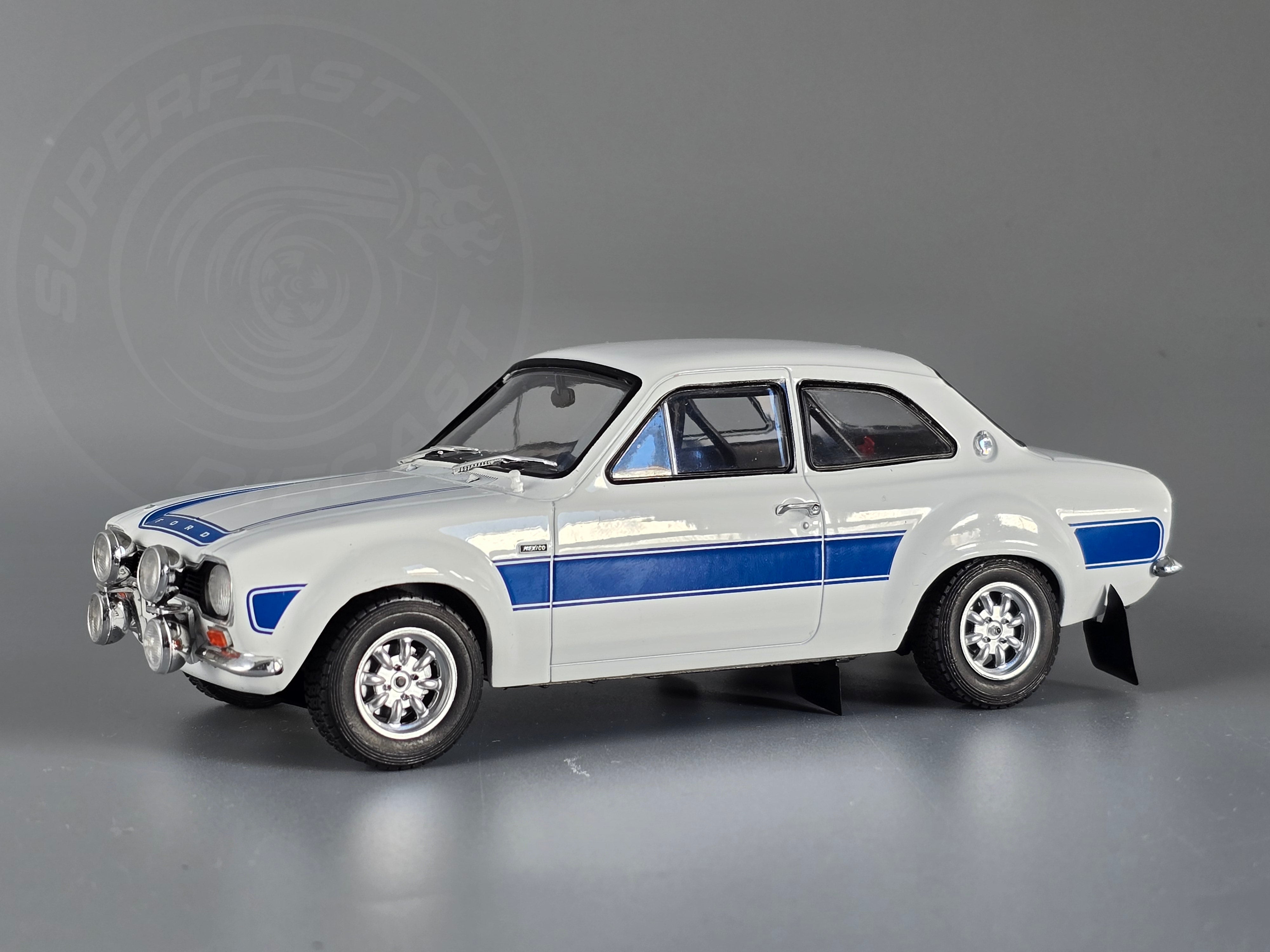 Whitebox 1:24 Scale Diecast - 1973 Ford Escort Mk1 RS Mexico, White/Blue - WB124250