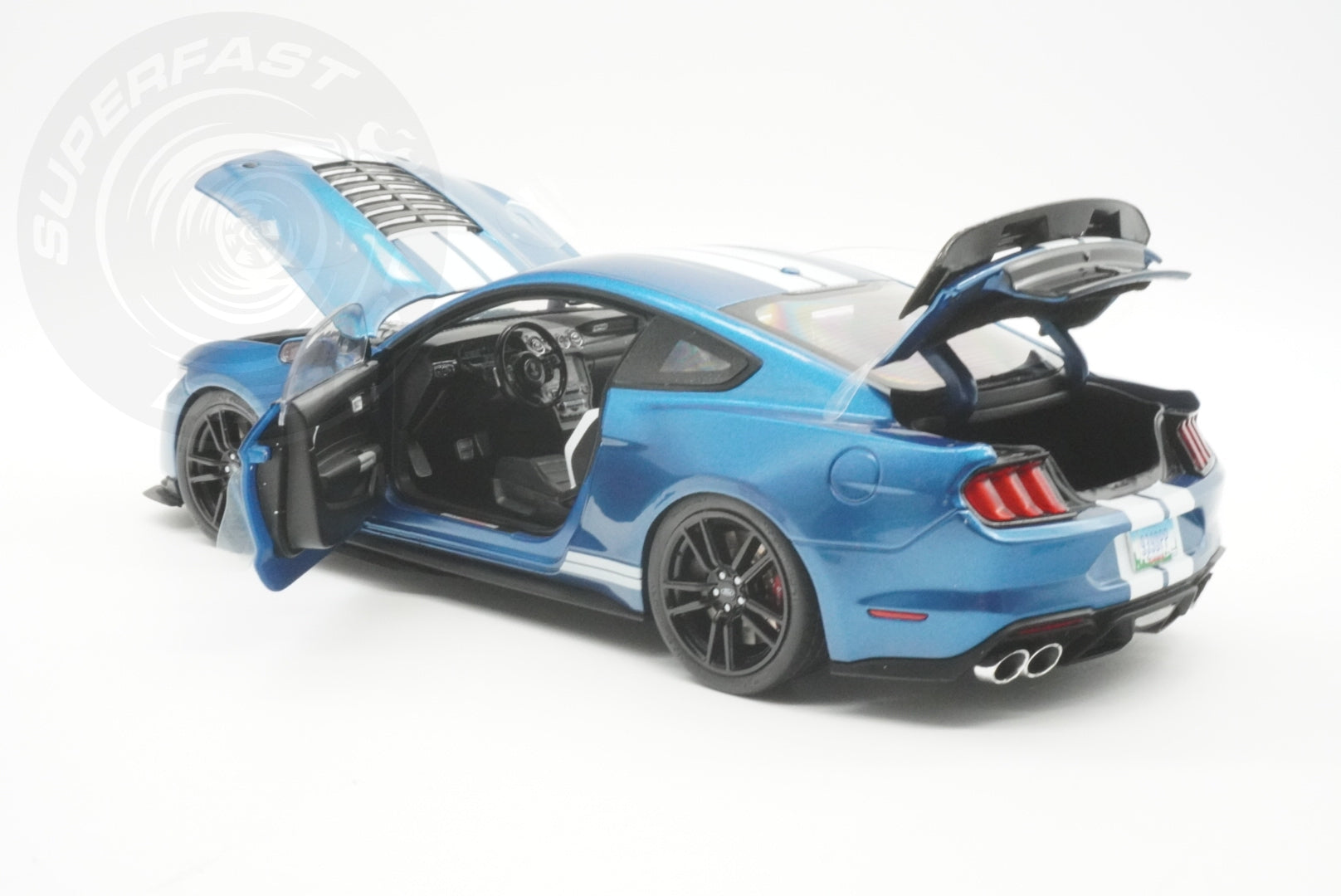 IXO 1:18 Diecast - 2022 Ford Mustang Shelby GT 500, Blue - IXO18RDC244-FO