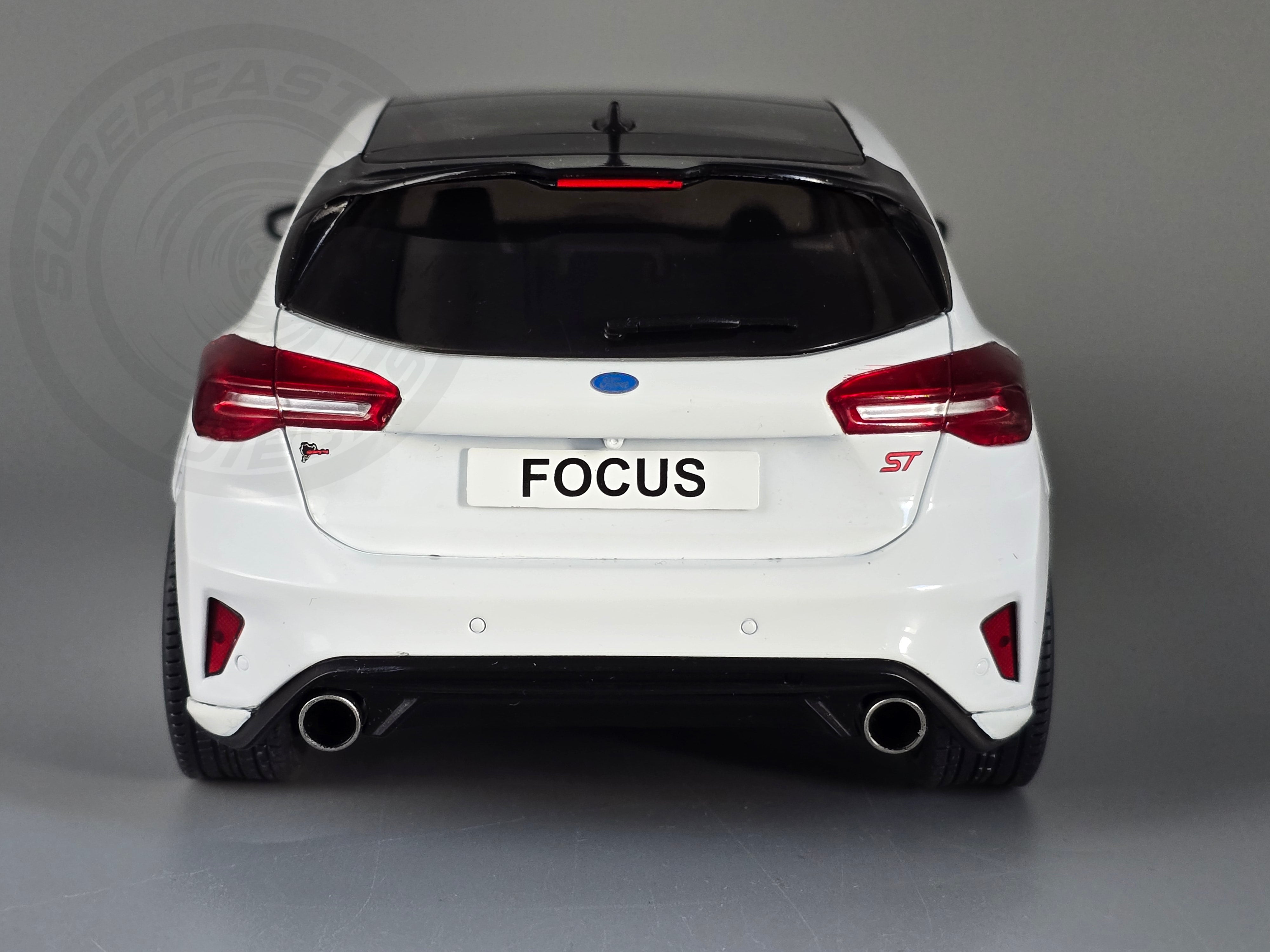 MCG 1:18 Scale Diecast Model Car - 2022 Ford Focus ST Track Pack, White