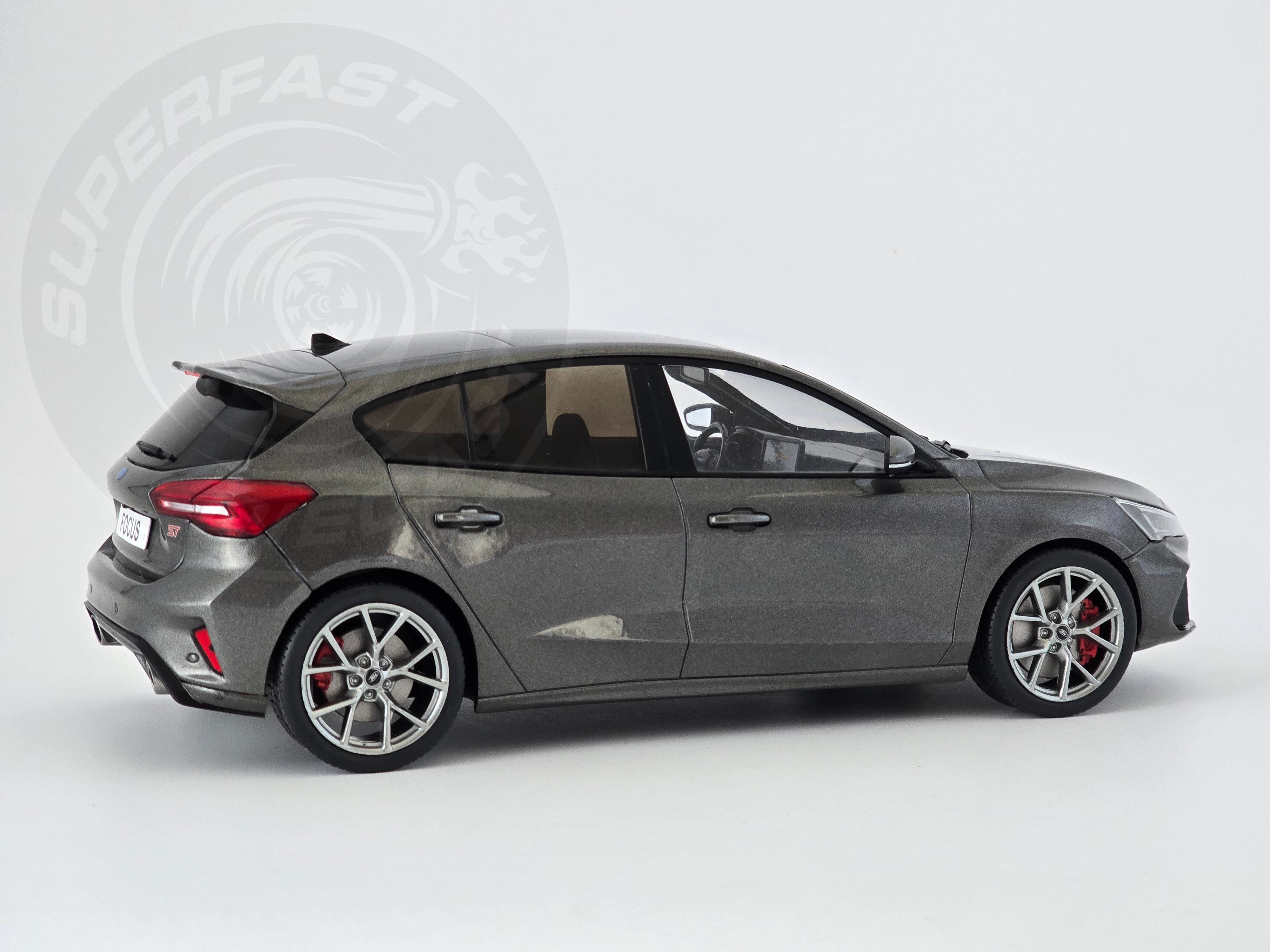 MCG 1:18 Scale Diecast Model Car - 2022 Ford Focus ST, Grey