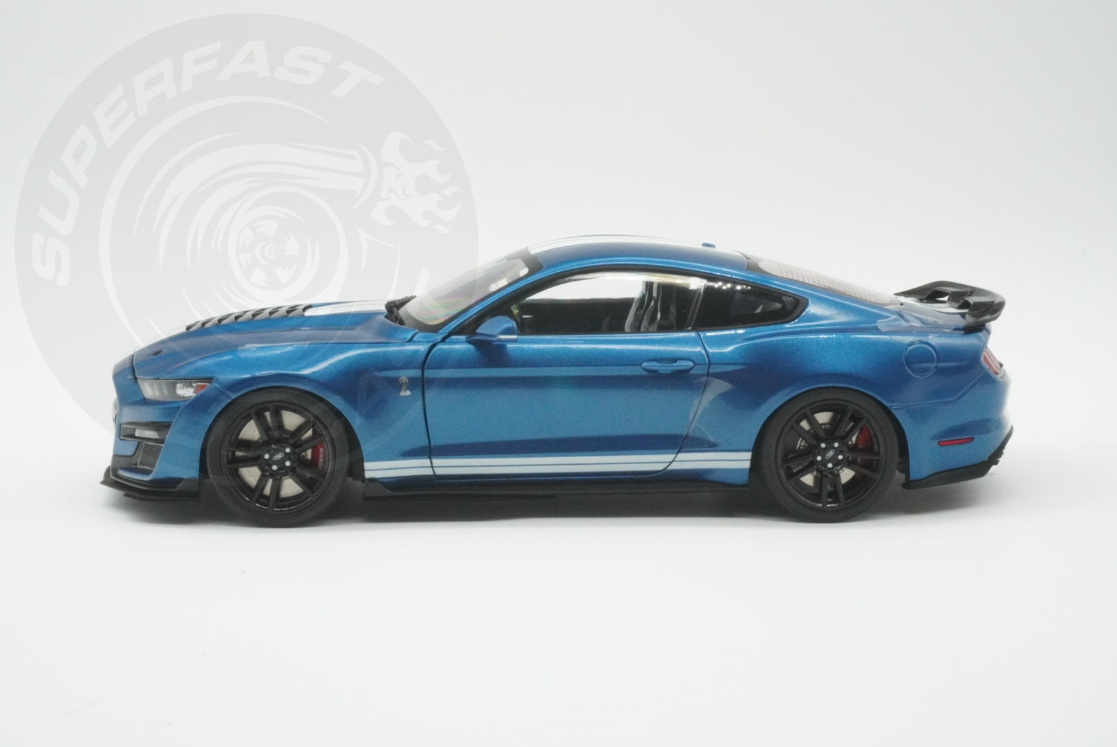 IXO 1:18 Diecast - 2022 Ford Mustang Shelby GT 500, Blue - IXO18RDC244-FO