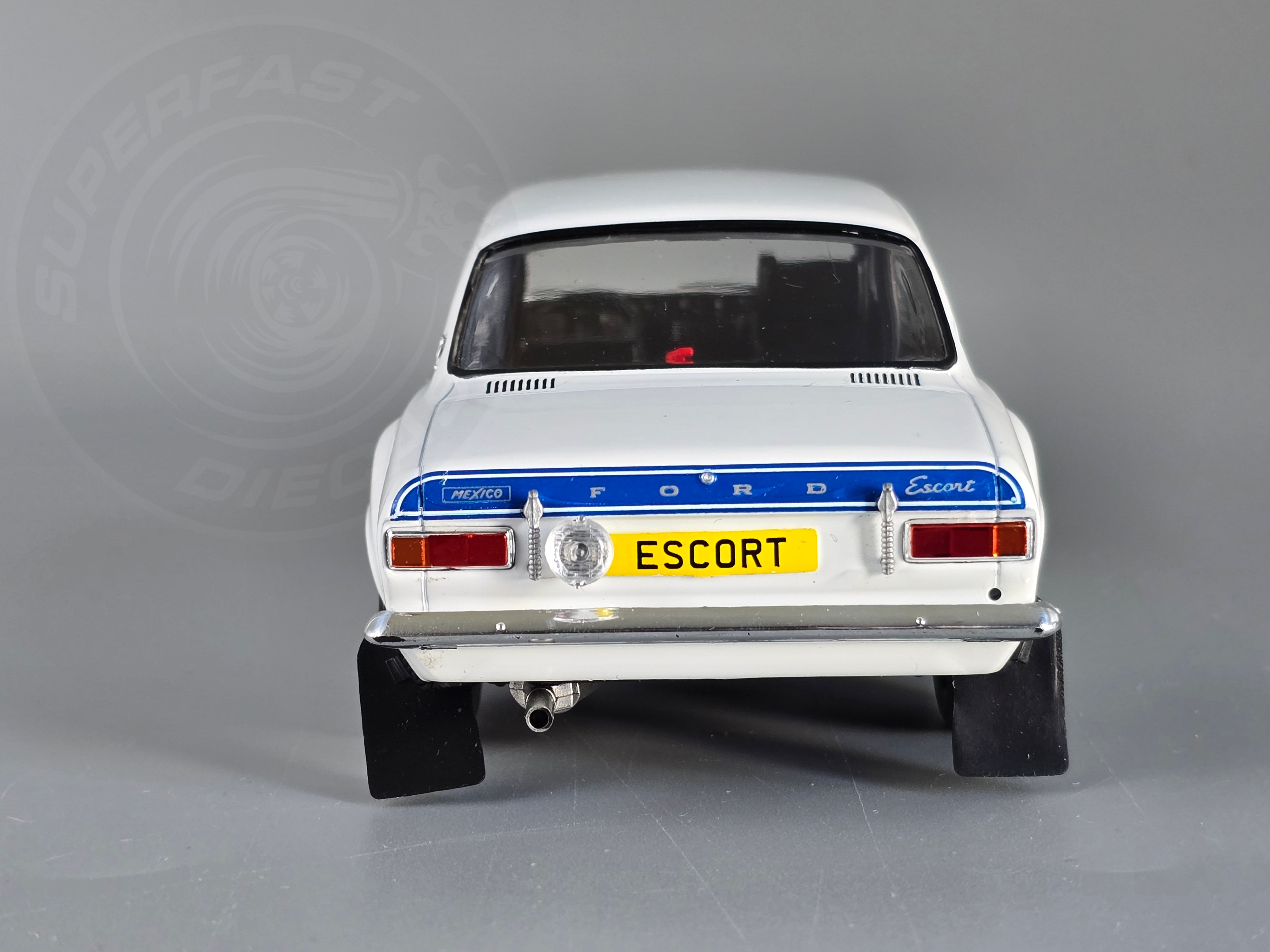 Whitebox 1:24 Scale Diecast - 1973 Ford Escort Mk1 RS Mexico, White/Blue - WB124250