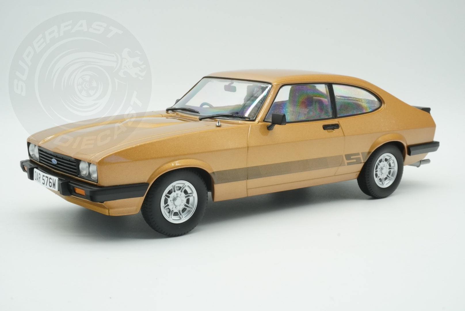 MCG 1:18 Scale Diecast - Ford Capri Mk III (RHD UK Exclusive - The Professionals) , Gold - MCG18798
