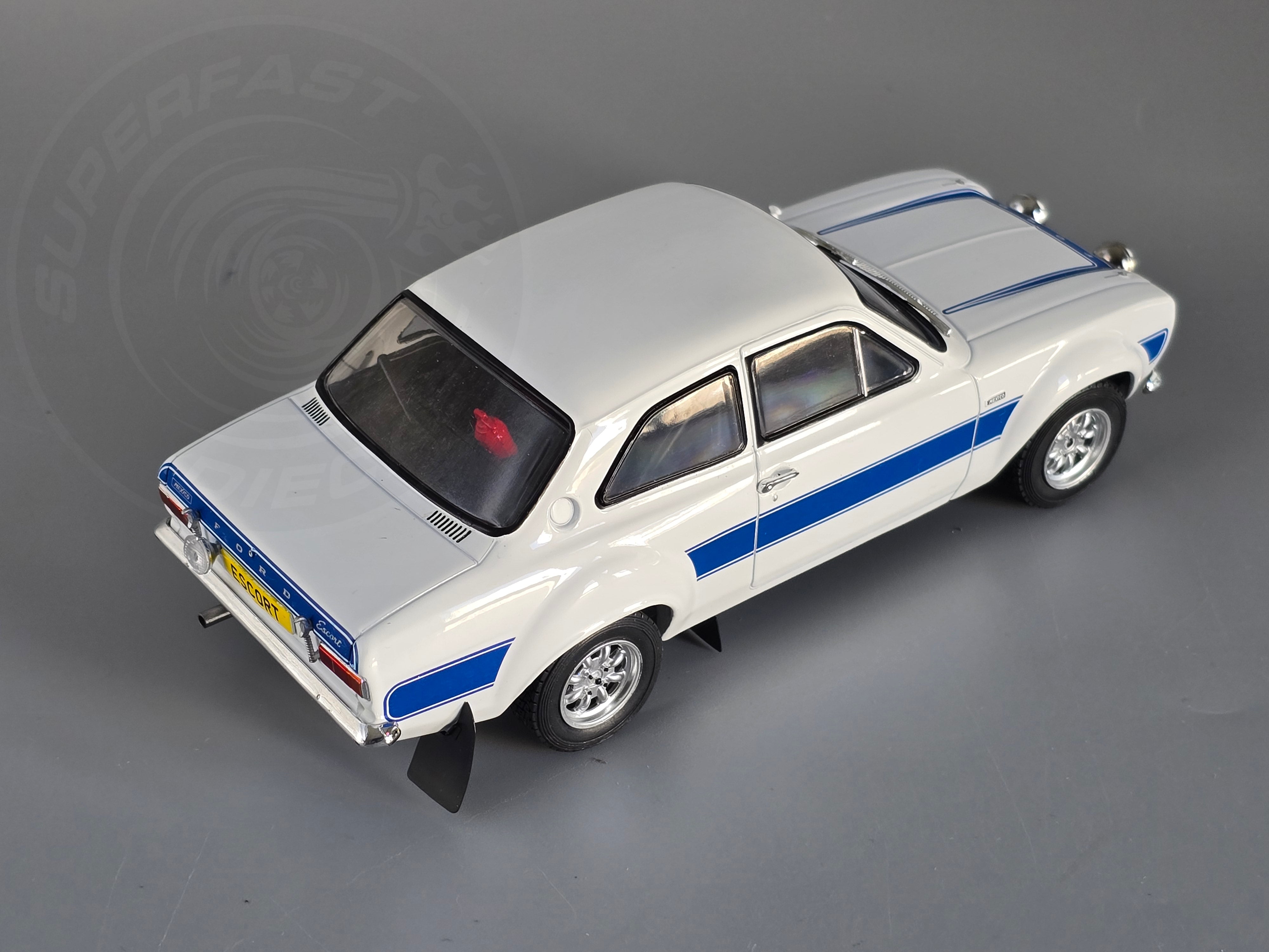 Whitebox 1:24 Scale Diecast - 1973 Ford Escort Mk1 RS Mexico, White/Blue - WB124250