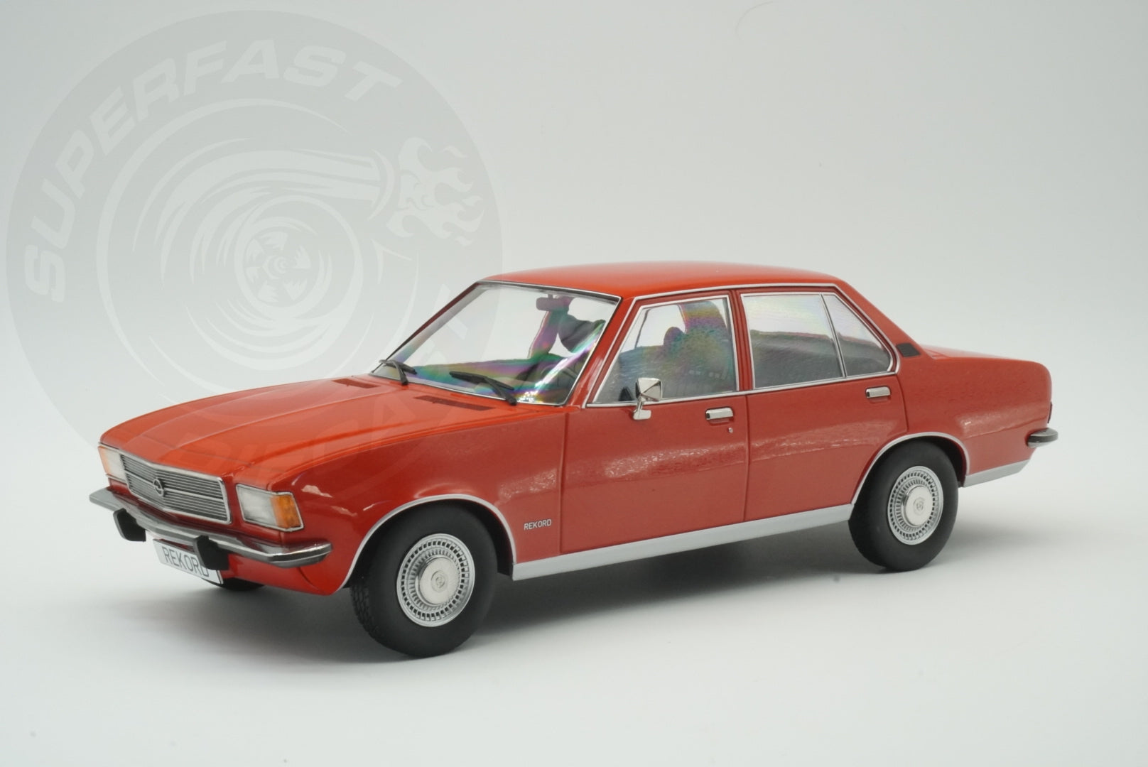 MCG 1:18 Scale Diecast - 1972 Opel Rekord D, Red - MCG18563